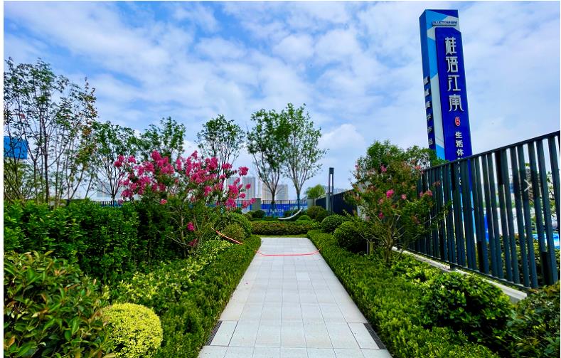 e02d11a66e100a4502c74a04083452d8.jpg 3.jpg