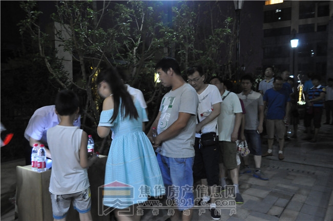 8月15日和誠(chéng)·外灘夜間專場(chǎng)看房