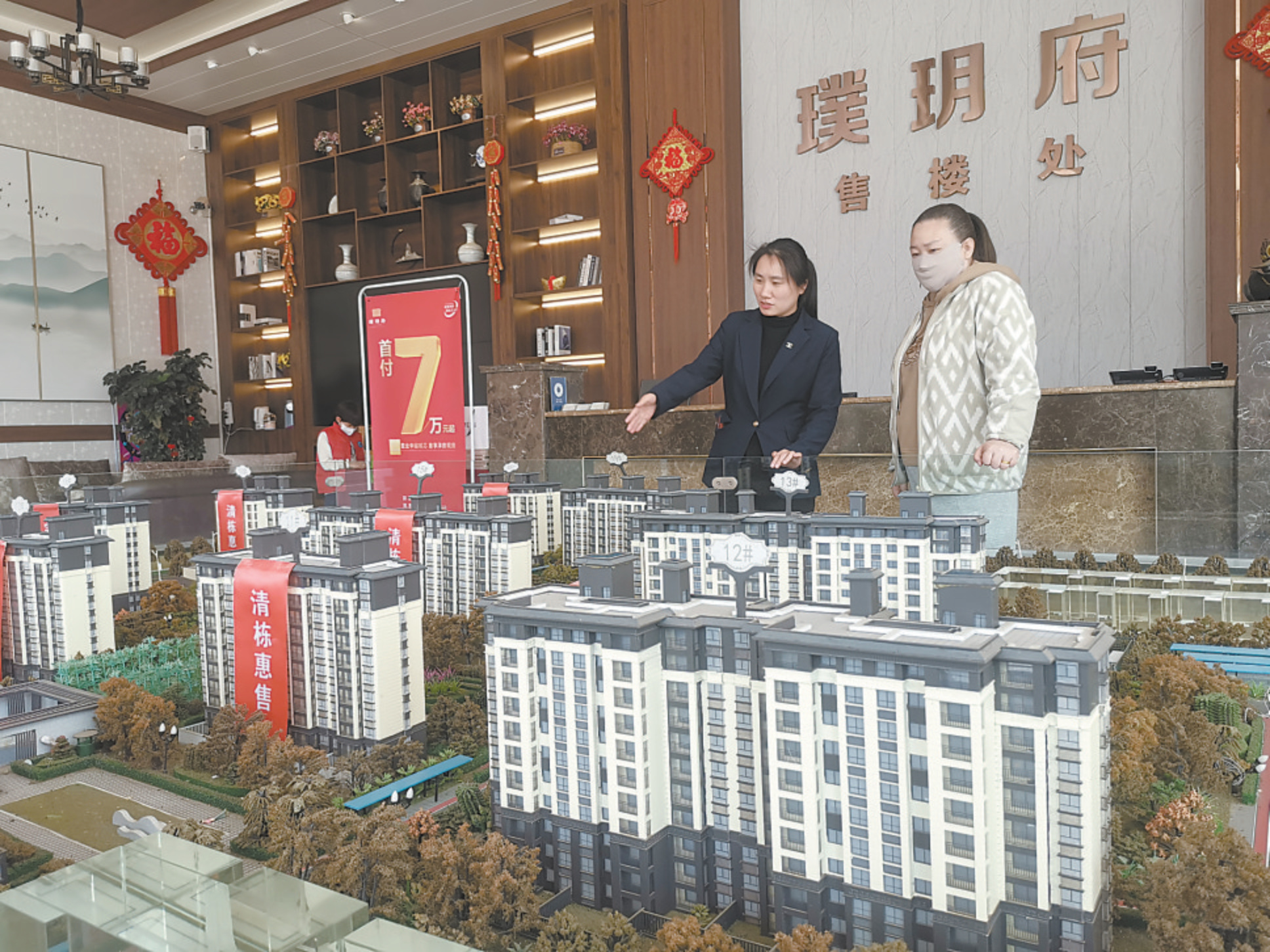 74ac5b941159df0fce662e5184e67252.jpg d18f7ca7c8673829b0ddc7840c392fd8.jpg